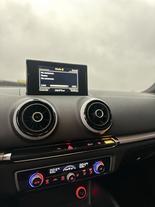 Продам Audi A3 2015