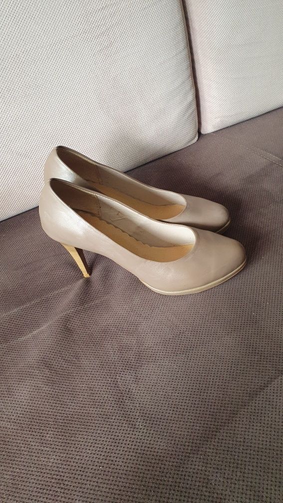 Buty damskie czółenka