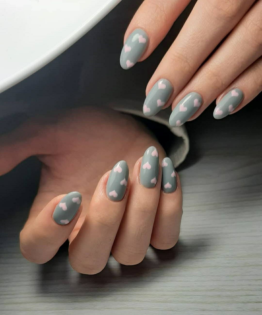 Manicure w Józefowie