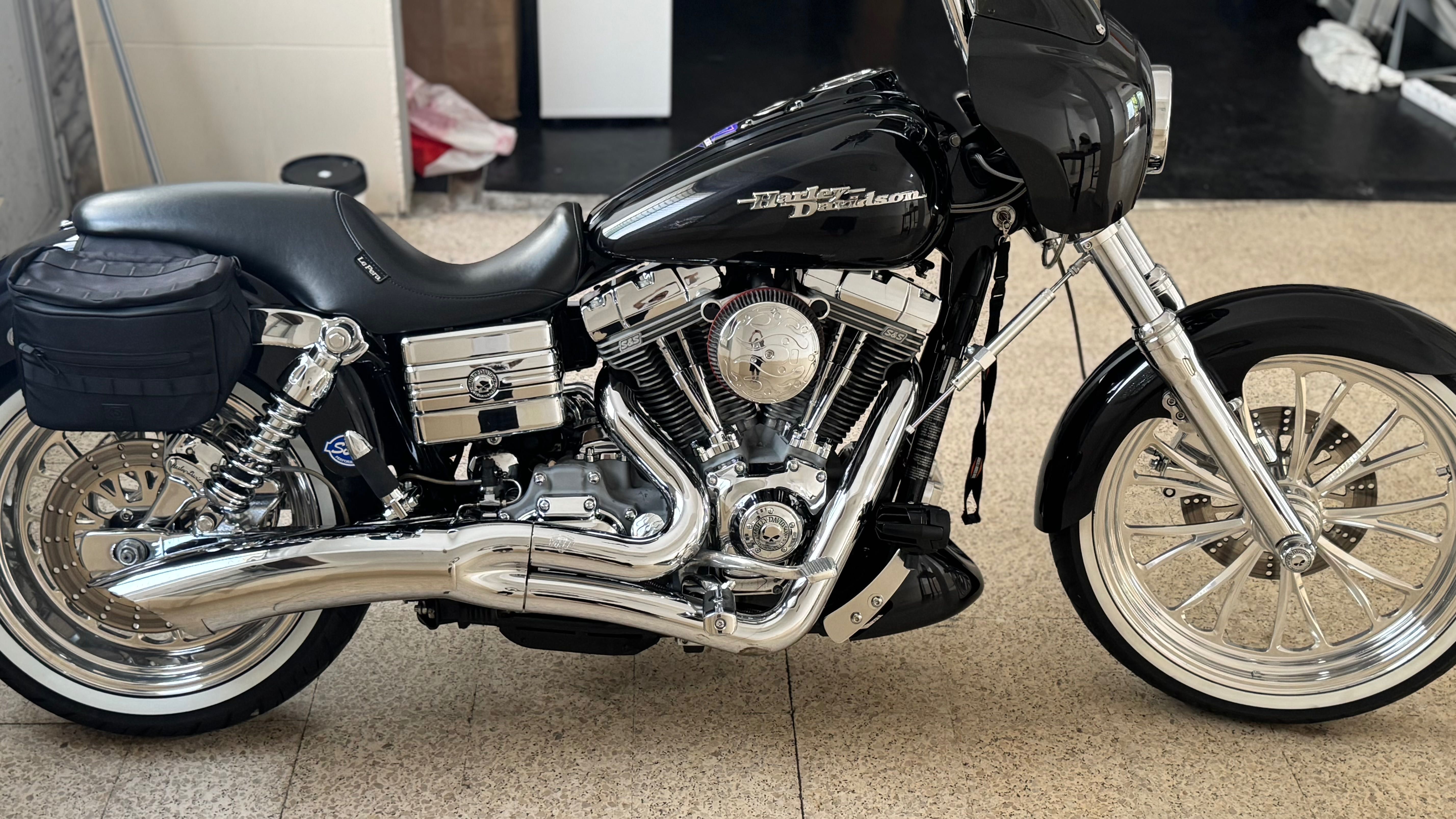 Harley davidson Dyna fxdci