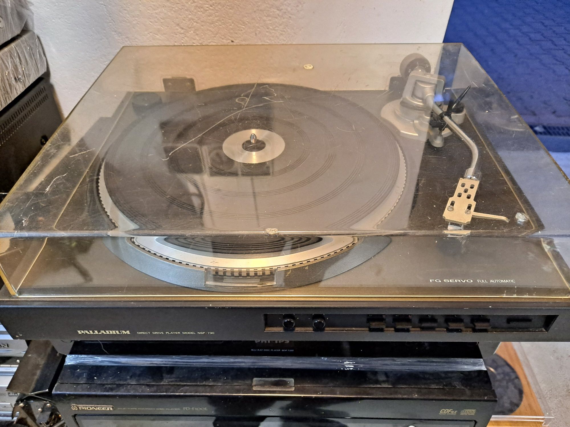 Lenco L 75 gramofon