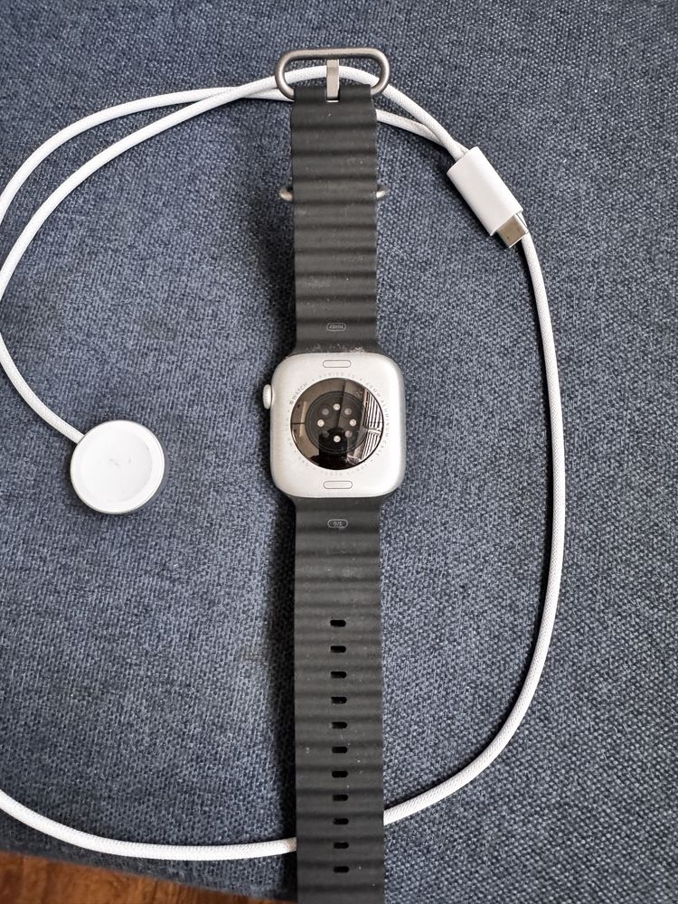 Sprzedam APPLE watch 10