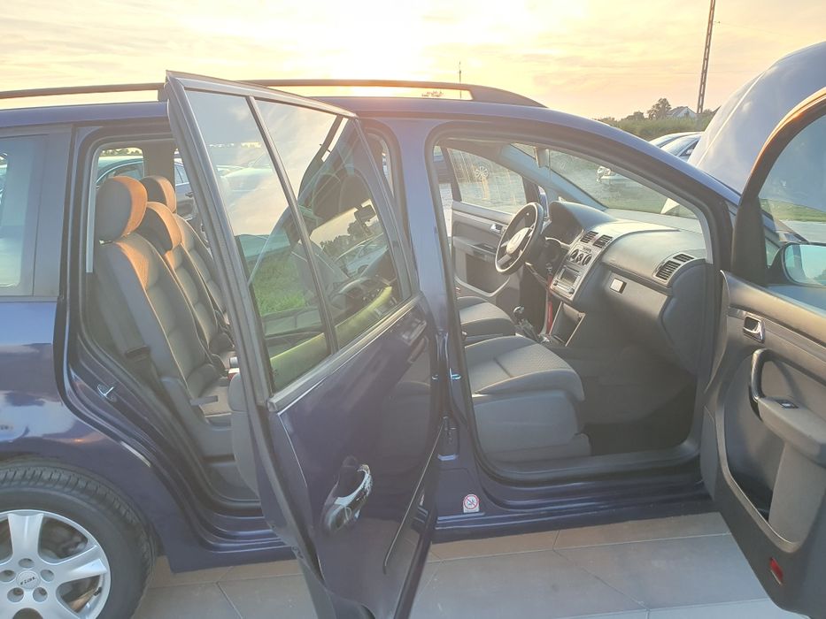 VW TOURAN 1.9TDi 105KM * * TomCar Skup-Sprzedaż-Zamiana * *