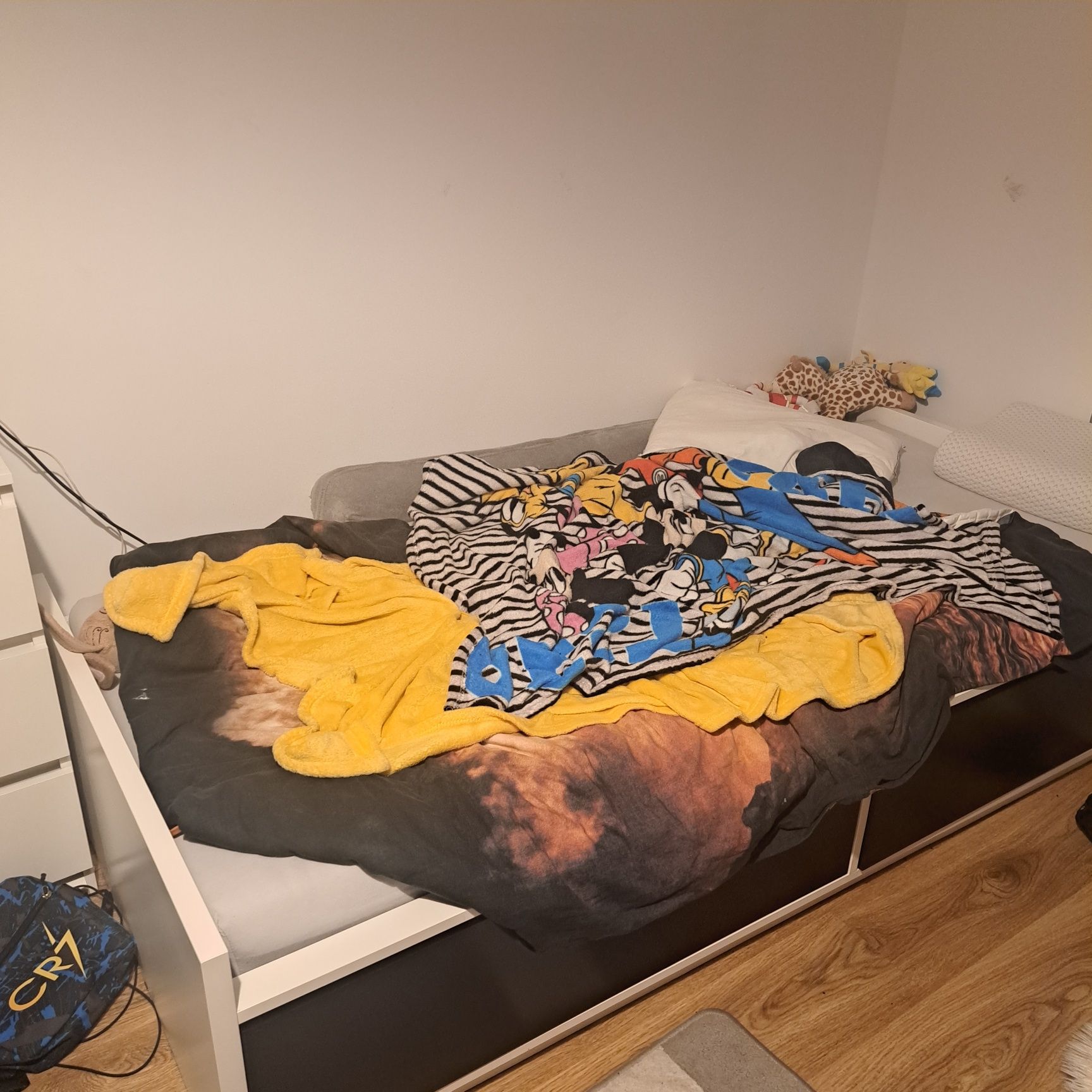 Ikea rama łozka młodzieżowe