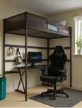 Cama alta, cadeira e mesa gamer