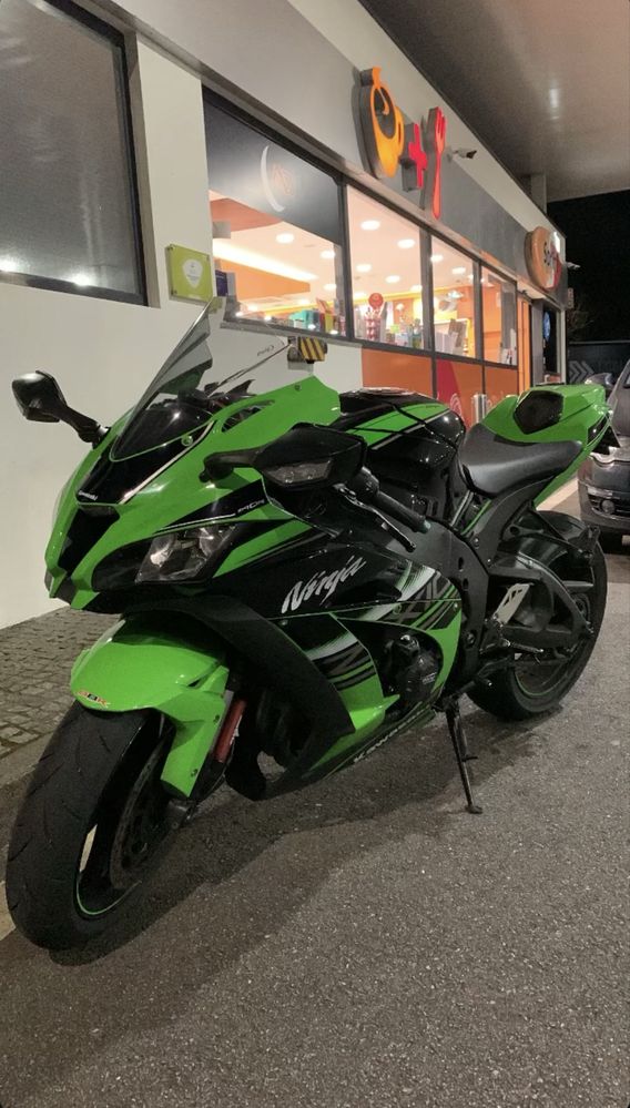 Kawasaki ninja zx10r