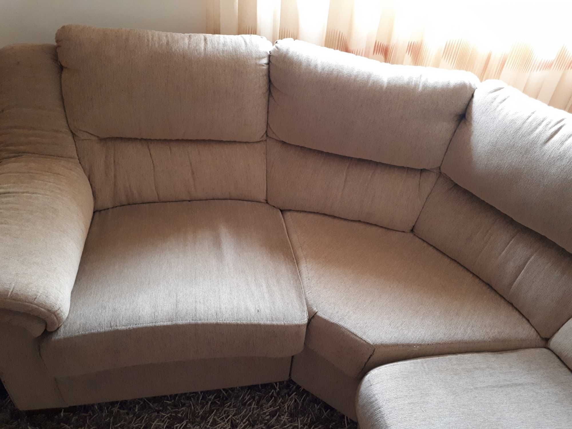 Sofá de sala beige