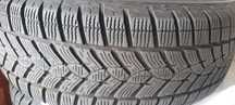 Opony zimowe 215/65 R17 Goodyear z alufelgami