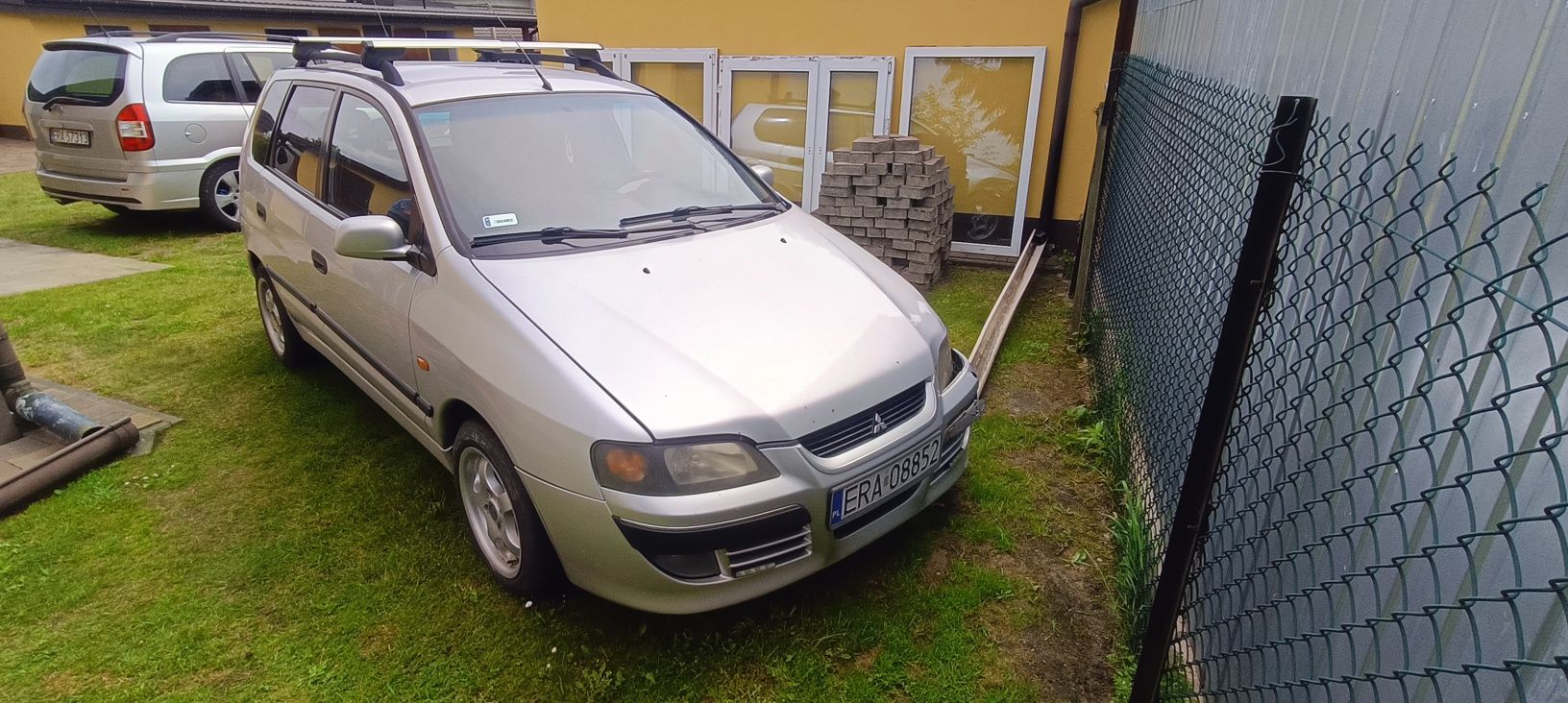 Mitsubishi space star