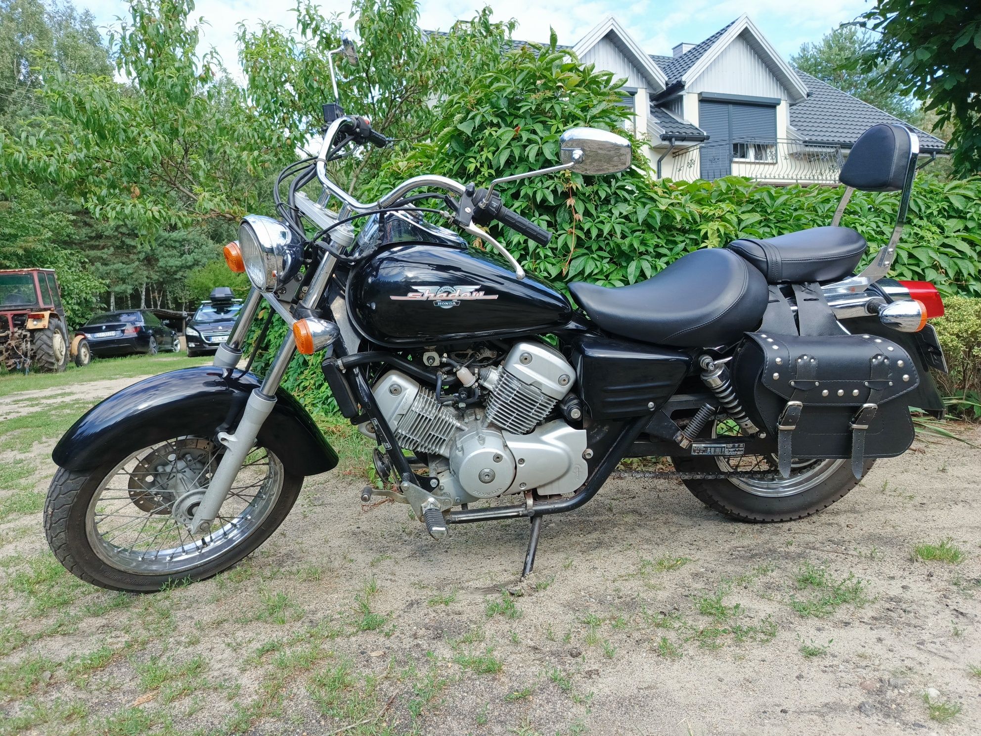Honda Shadow 125 kat B