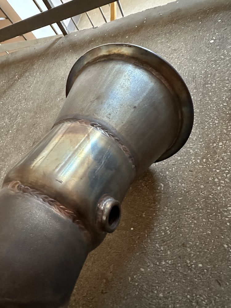 Downpipe даунпайп audi S4 S5 B9 3.0 TFSI