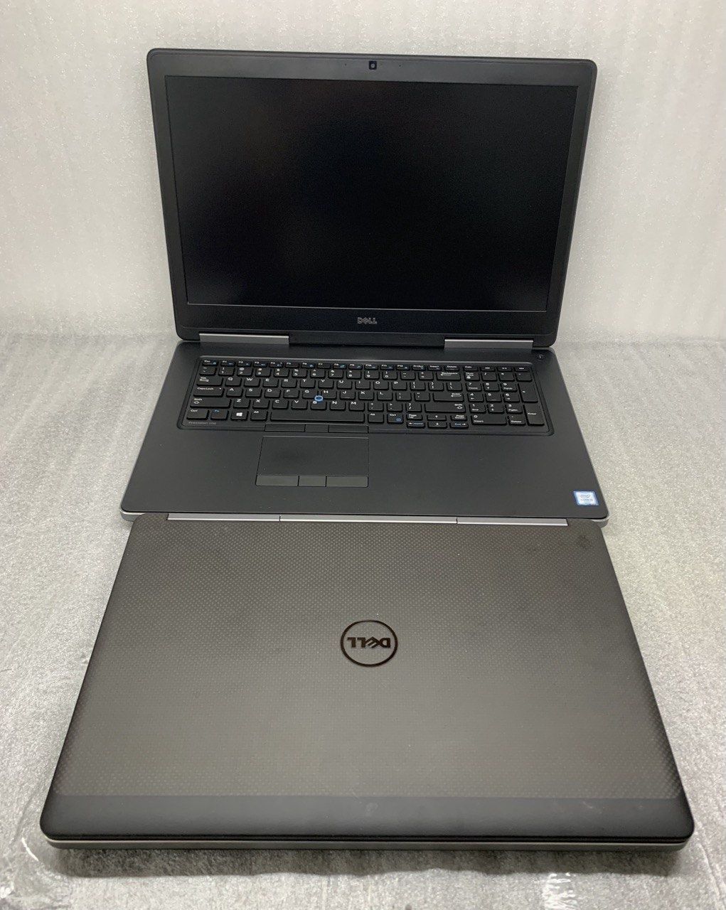 Dell precision 7520 |15,6FHD|6820HQ|16Gb|256Gb|nVidia Quadro M2200/4Gb