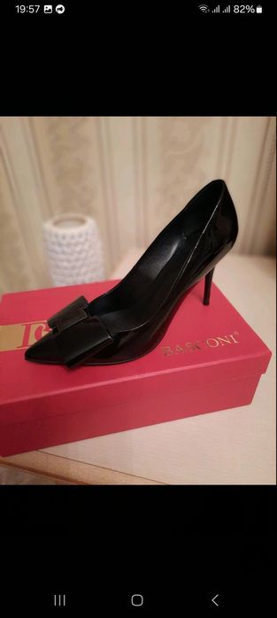 Туфли Baskoni ,Туфли кожа ,лак ,стильные ,удобные
