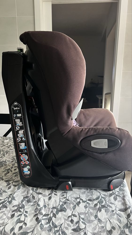 Cadeira Auto Bebe Confort Axiss