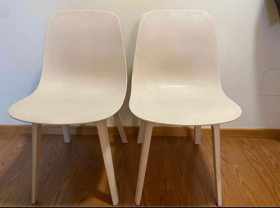 Duas cadeiras Odger IKEA - Cor beje (como novas)