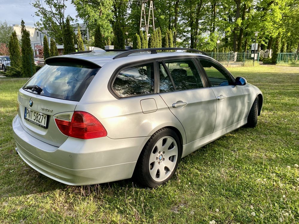 BMW e91 320d 2.0 diesel 177KM n47 6 biegów manual 2008