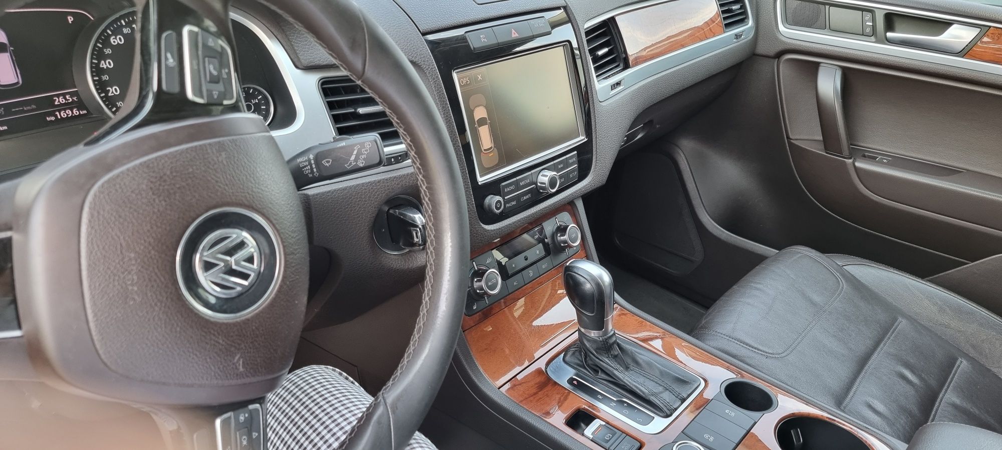 VW TOUAREG 3.0 V6 TDI z Francji,automat, kamery,skóra, hak,zadbany