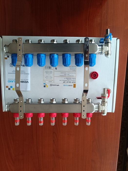 Rozdzielacz do ogrzewania i inox 6 i 7 inox