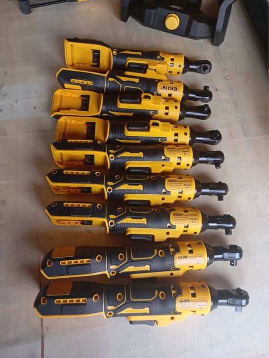 Інструмент на батарейках