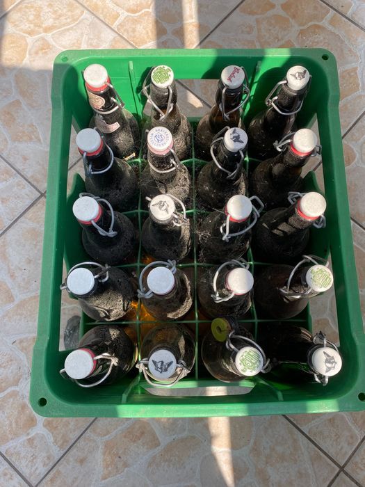 Butelki z kabłonkiem z lat 80tych i nowsze