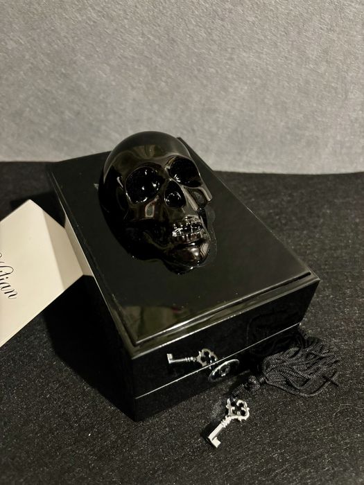 Black Phantom By Kilian