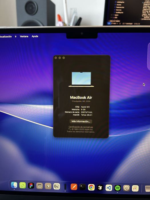 MacBook Air M3 (2024) – 8 GB RAM / 256 GB SSD