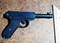 Игрушка  пластмассовая  из  СССР . Пистолет