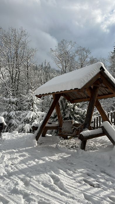 Відпочинок у Карпатах, Буковель котедж М&Д