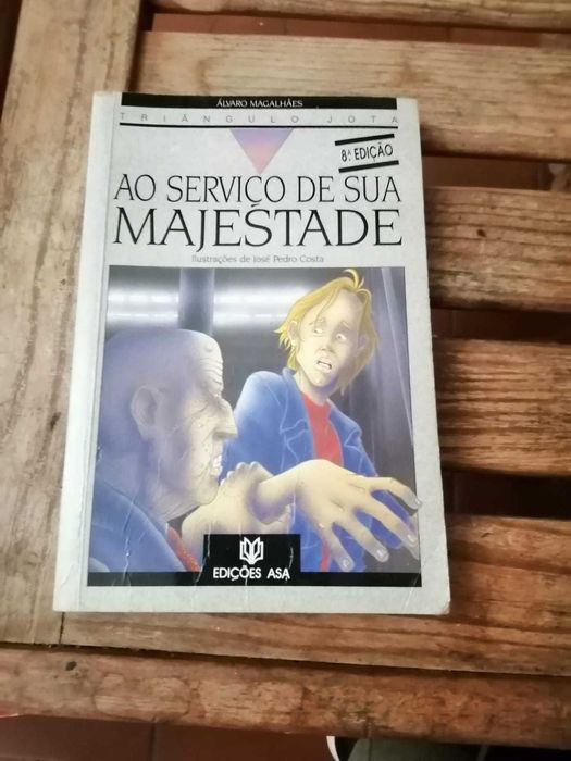 livro ao servico de sua majestade- edicoes asa