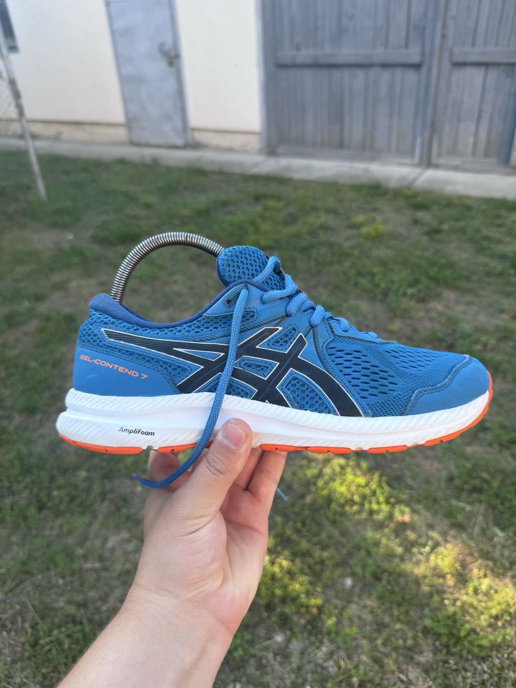 Кросівки Asics