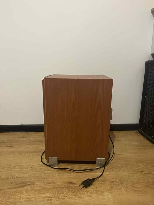 Subwoofer aktywny JBL SUB178 do kina domowego