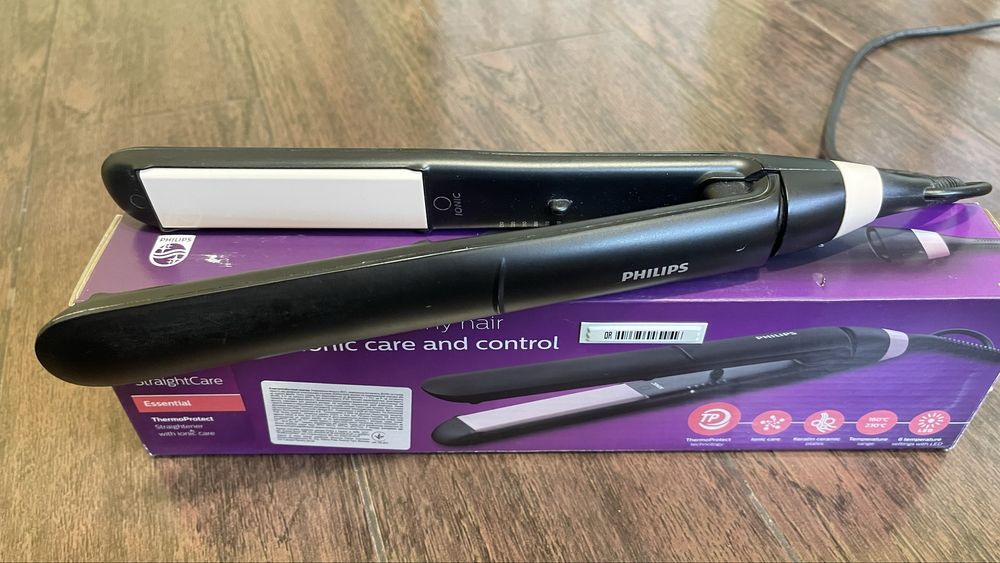Випрамляч Philips