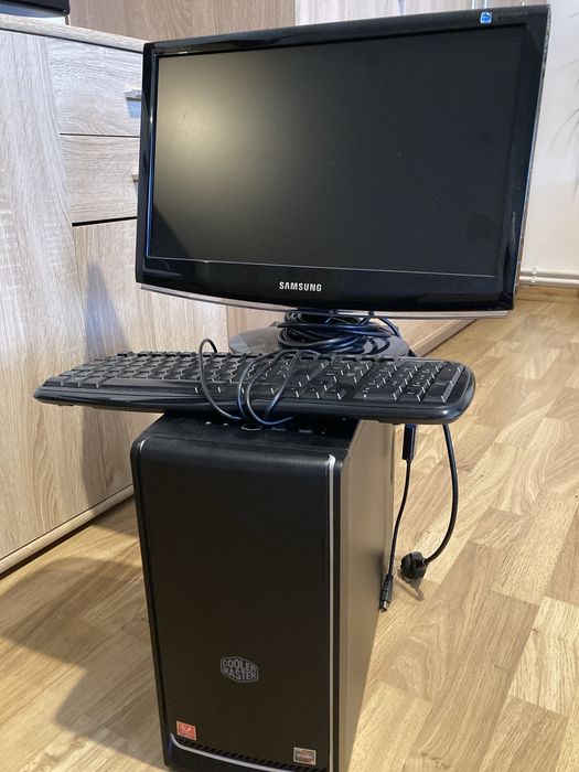 Komputer plus monitor