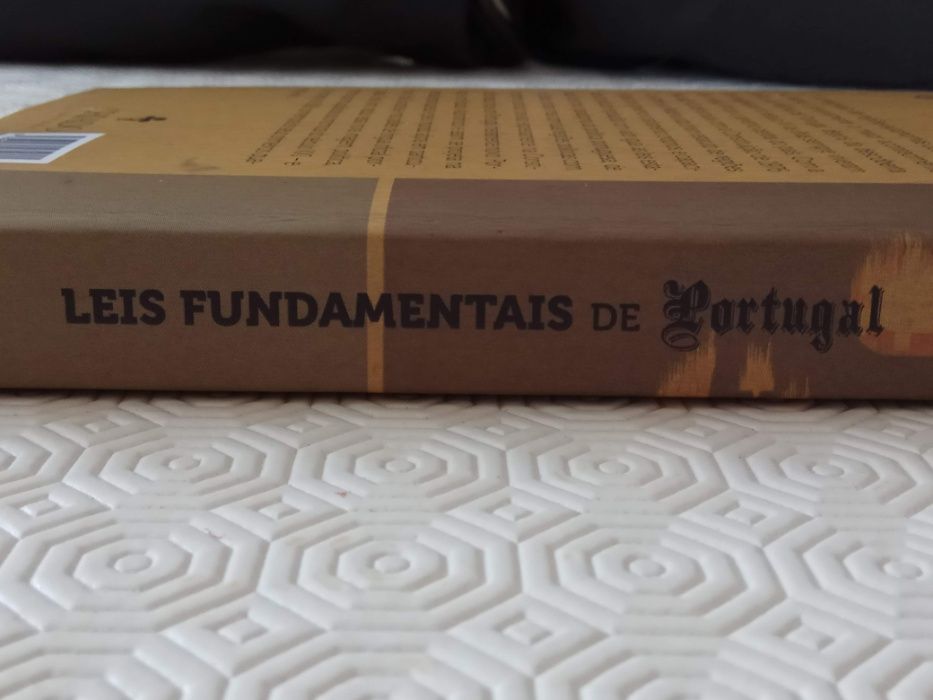 Livro - Leis Fundamentais de Portugal