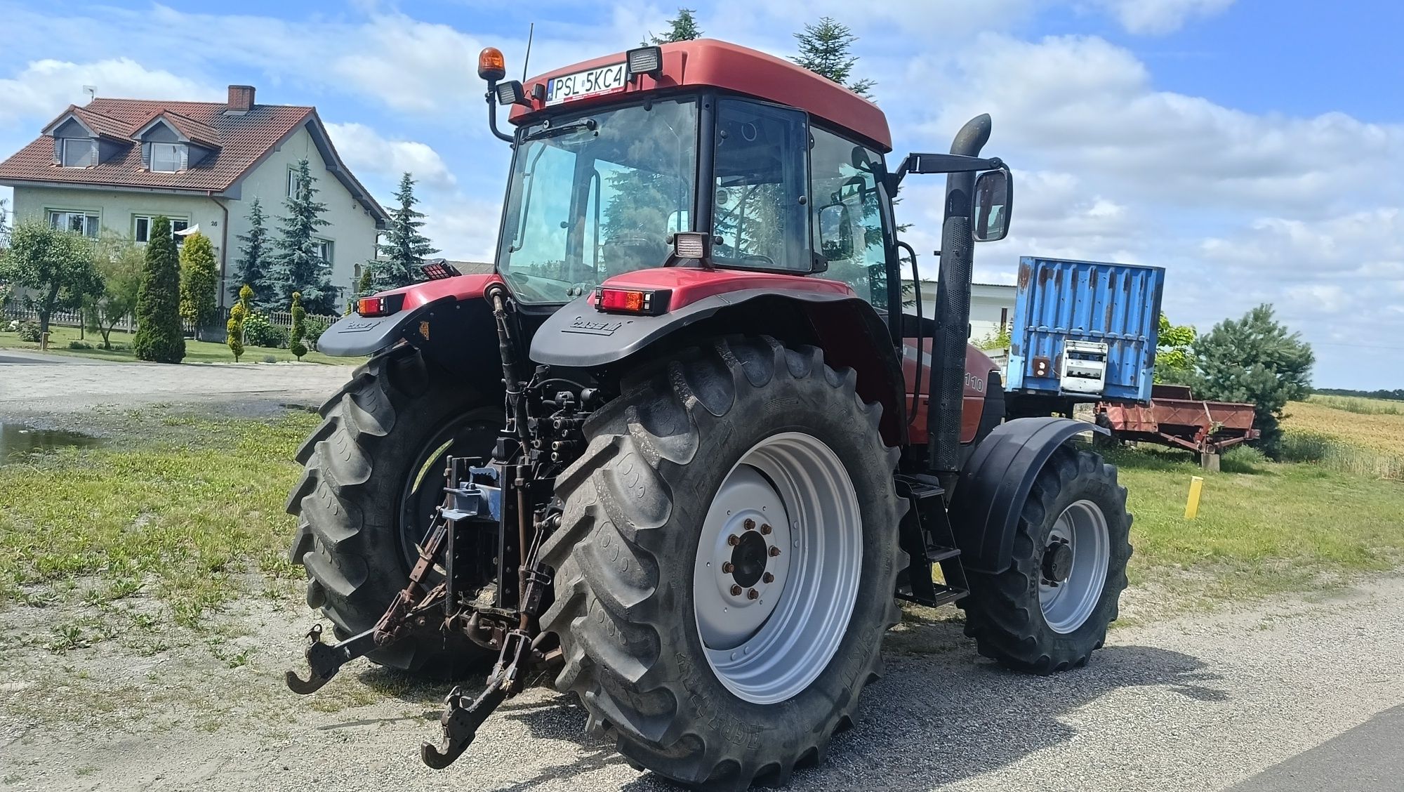 Case MX 110 rok 2002
