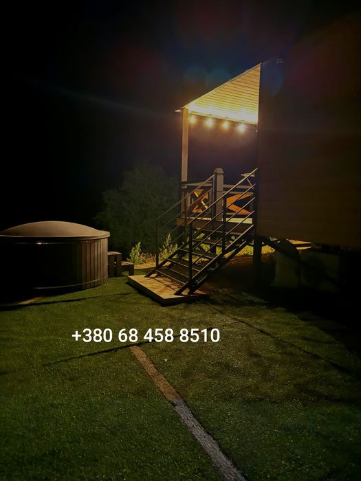 Будиночок у Карпатах