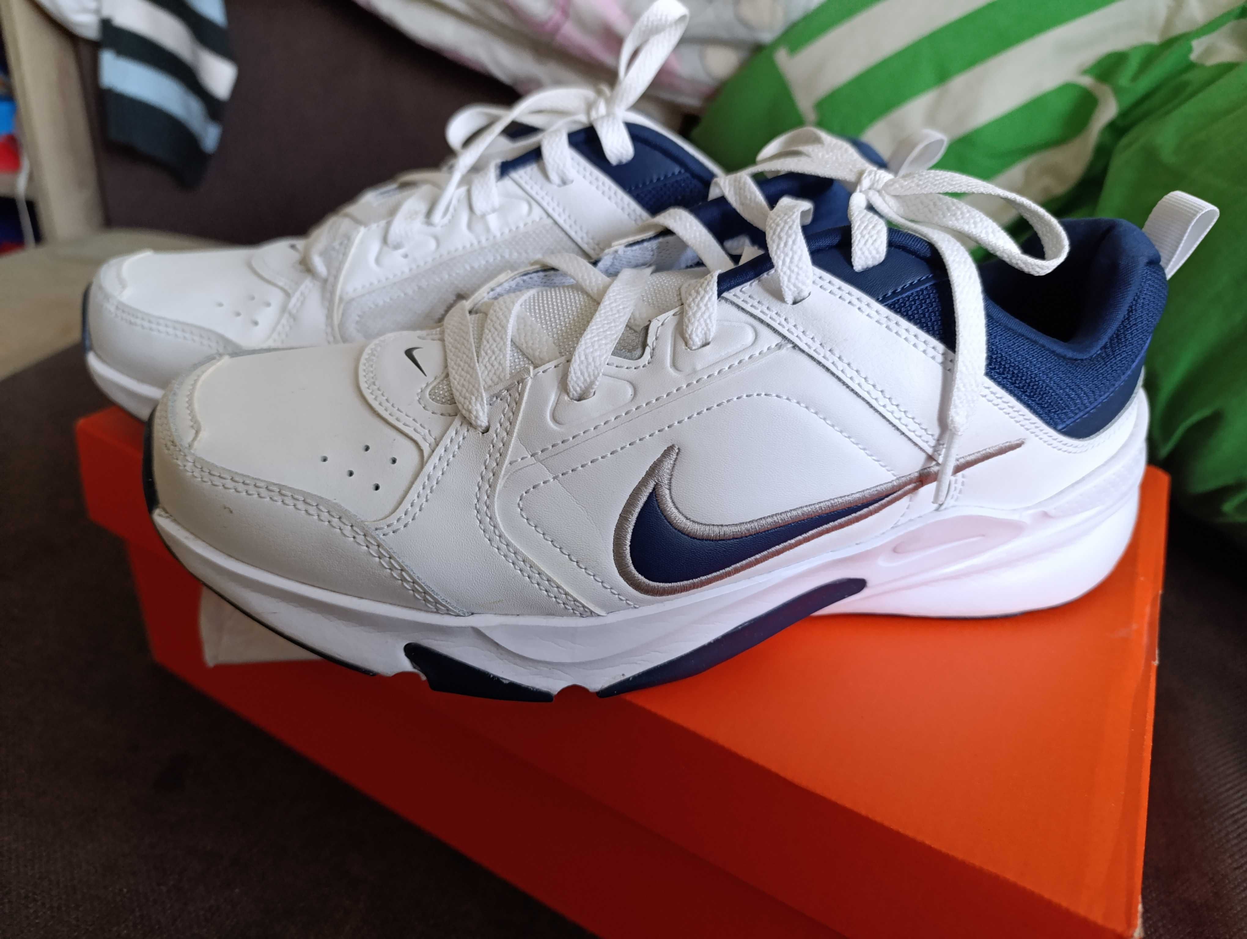 Buty NIKE nowe rozmiar 44,5