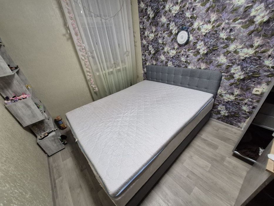 Ліжко двоспальне