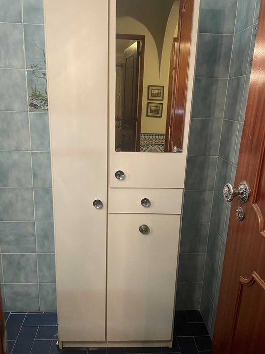 Móvel de Arrumação Casa de Banho