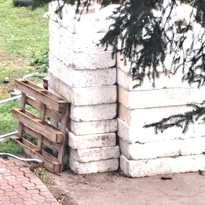 Styropian 20cm grubość cena 100zł  ok 30 szt