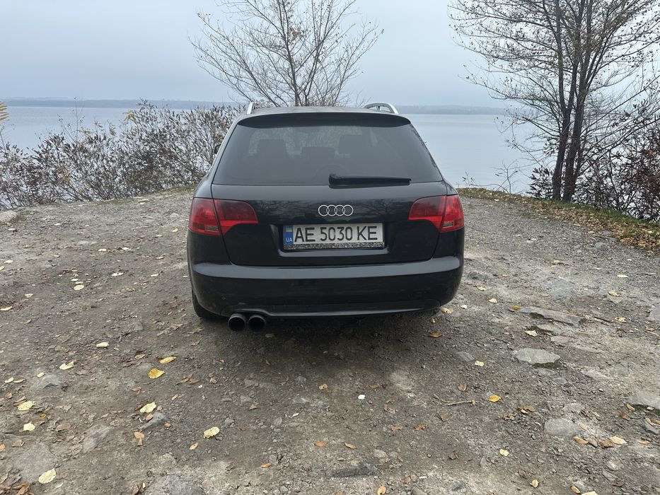 Продам А4Б7 универсал