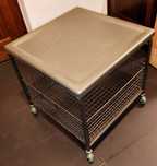 Mesa de centro de metal
