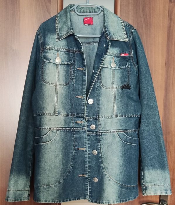 Dżinsowa kurtka House