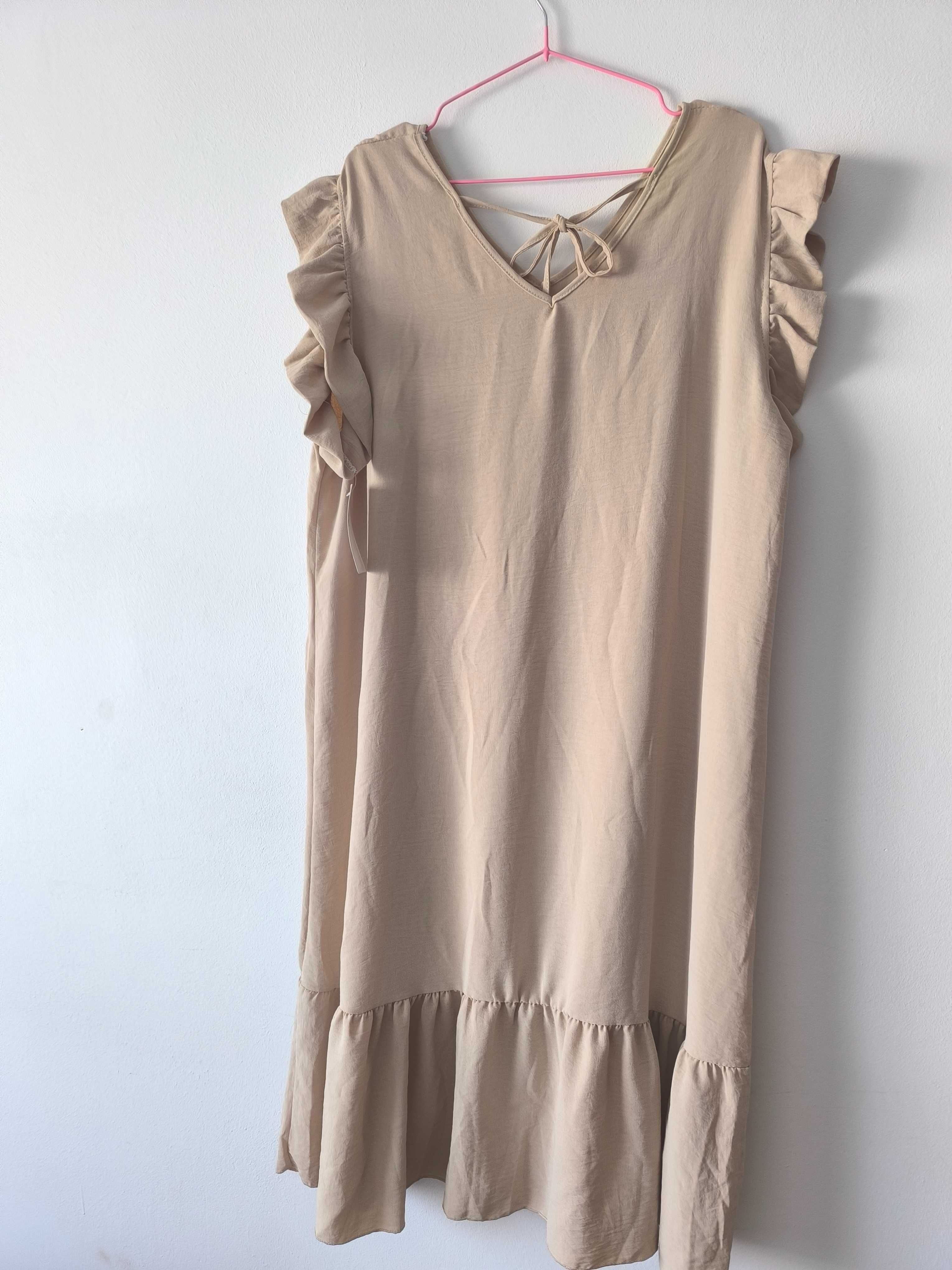 Vestido bege novo