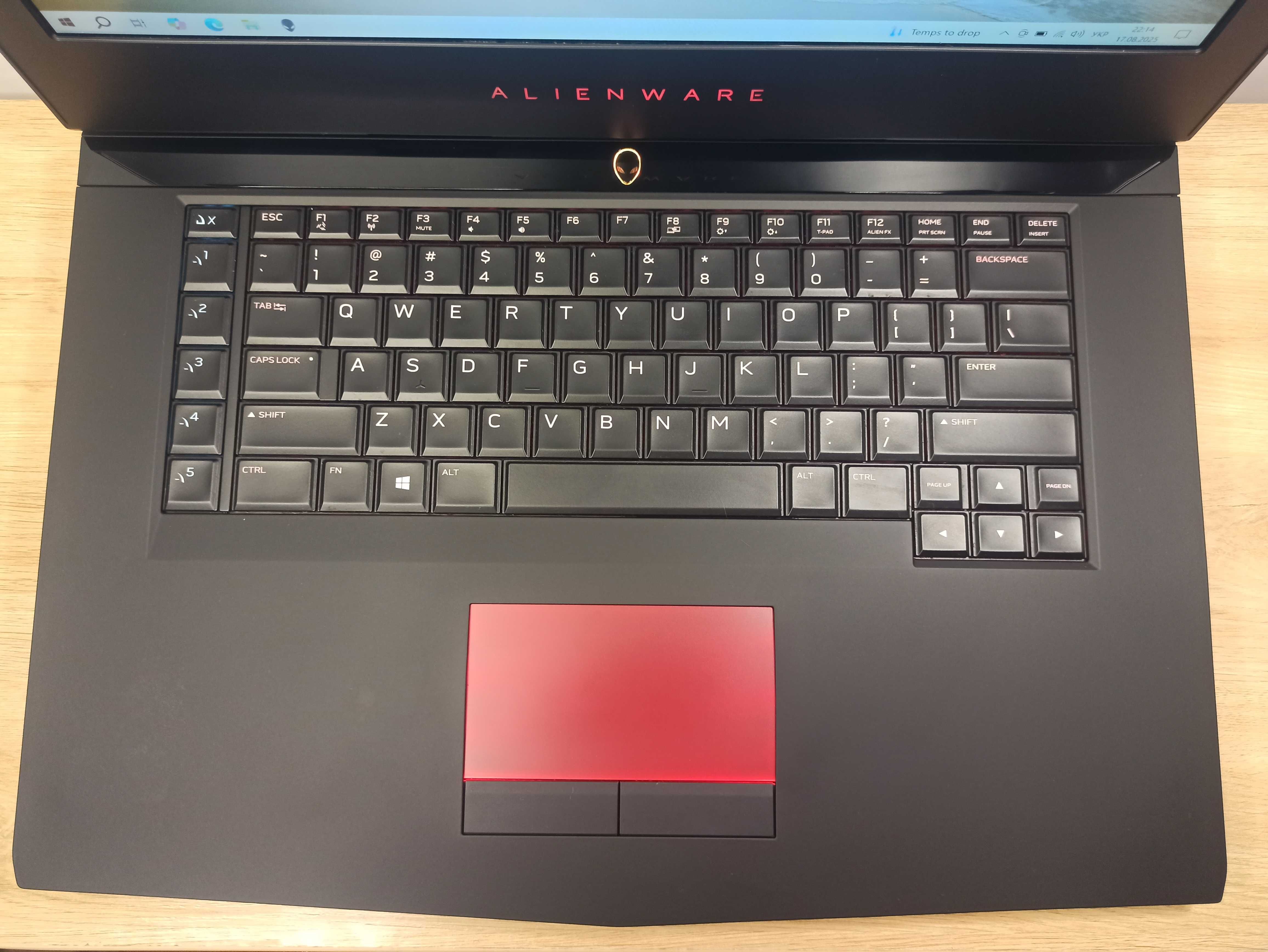 Ігровий Alienware 15 R4 120Hz/8750H/GTX 1070/16Gb/256Gb+1TB краща ціна