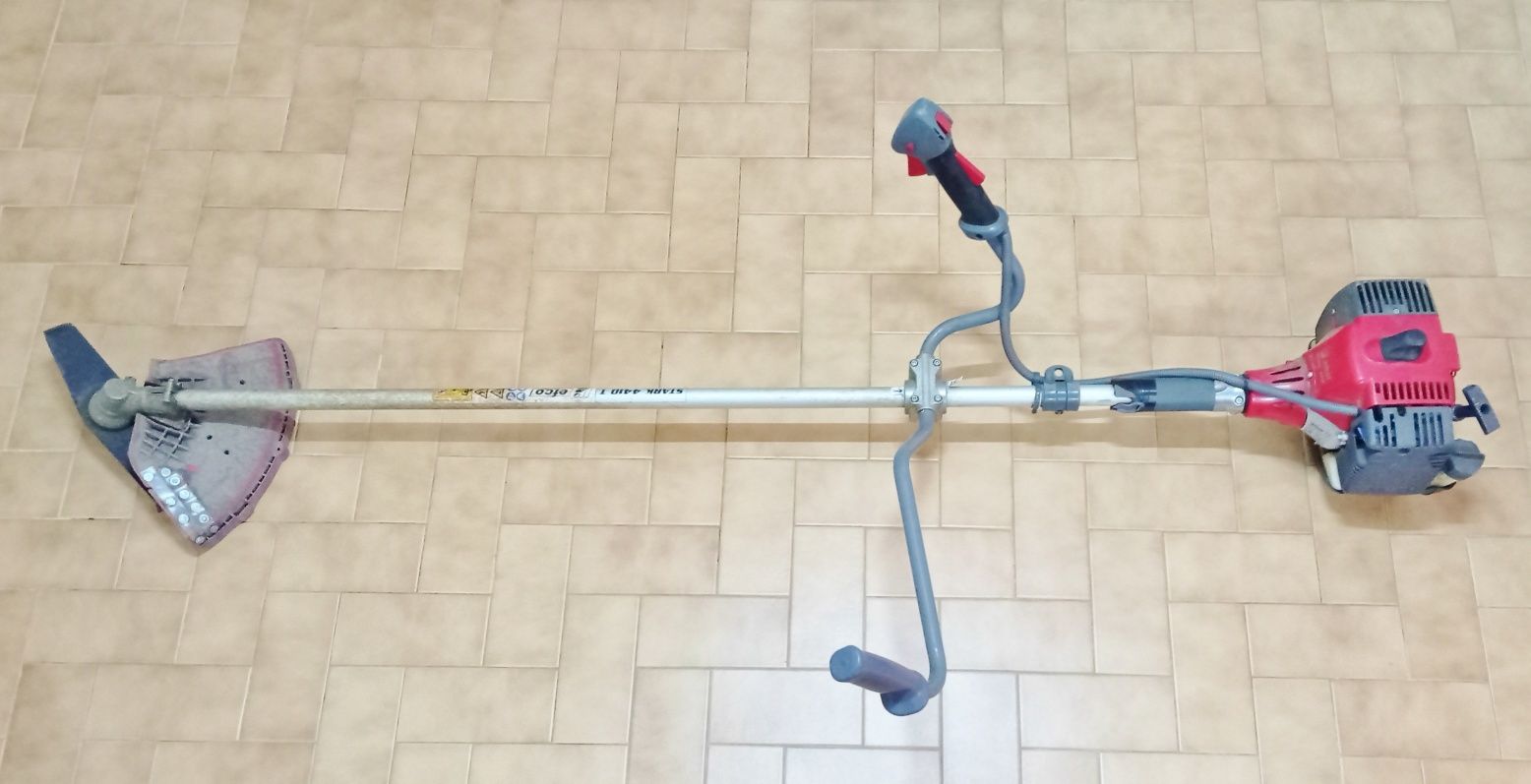 efco Stark 4410 T, 40.2cm³ Usada poucas horas.