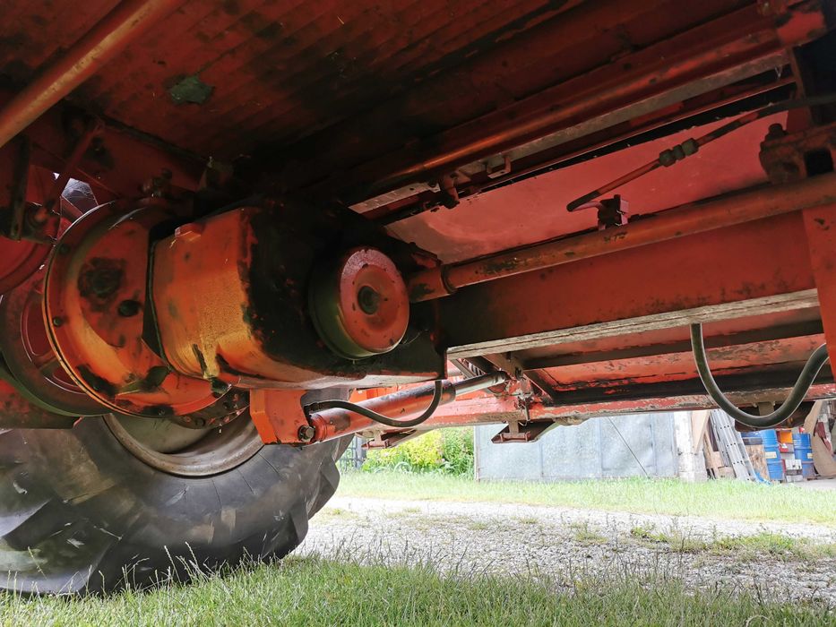 Bizon Super na podwoziu Rekorda 1993