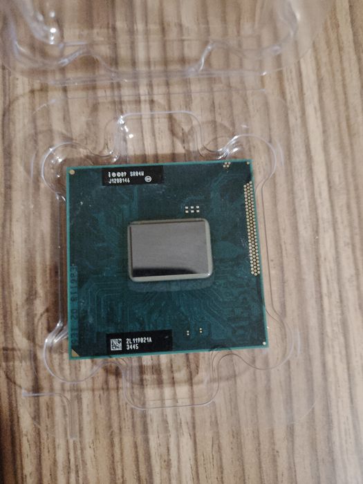 Процесор для ноутбука Intel Core i5-2430M SR04W 3GHz/3M/35W Socket G2
