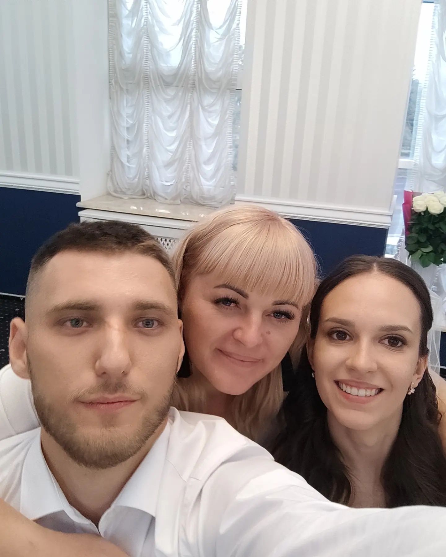Ведуча ,тамада ,музика діджей ,фото відео