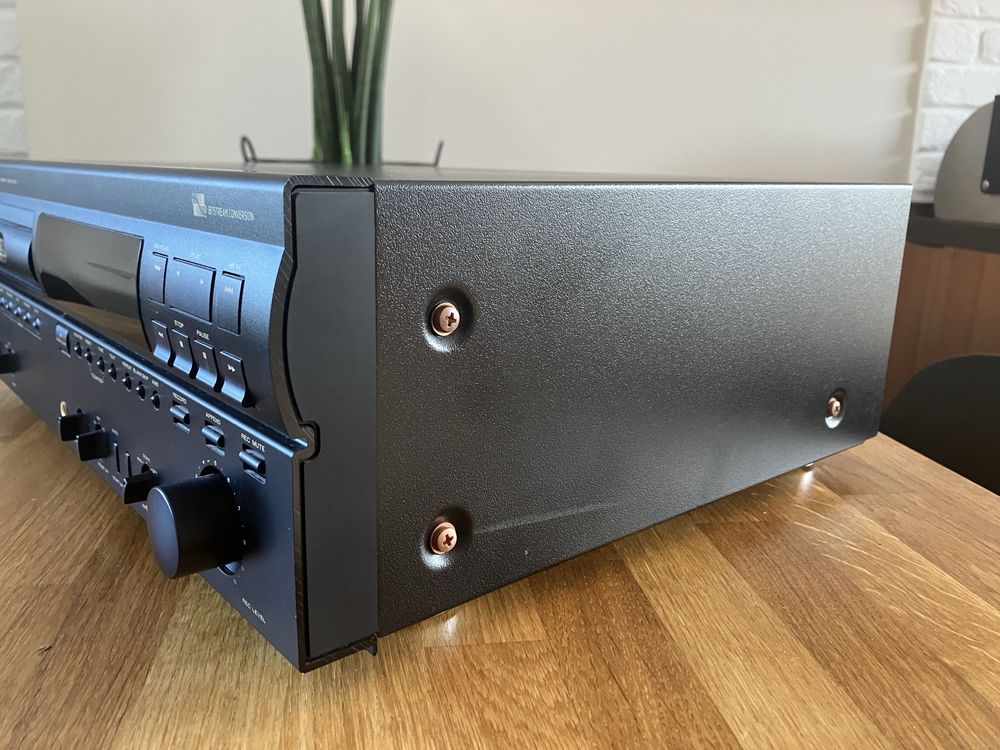 Magnetofon cyfrowy DCC Marantz DD-82 z oryginalnym pilotem